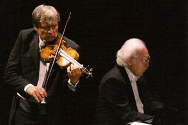 24 ottobre 2011 <br>Uto Ughi con Alessandro Specchi al pianoforte