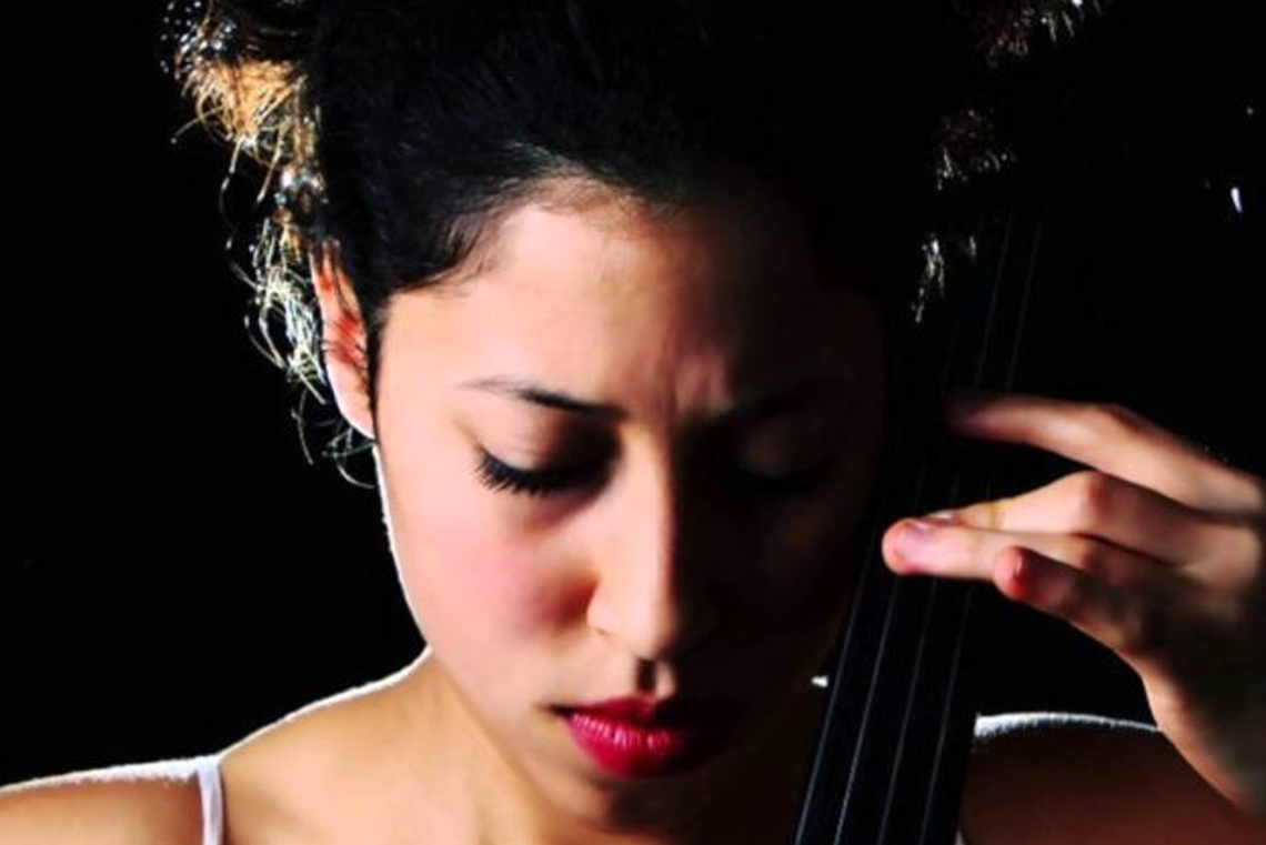Lunedì 10 dicembre – ore 18:00 > <br>Ella Van Poucke